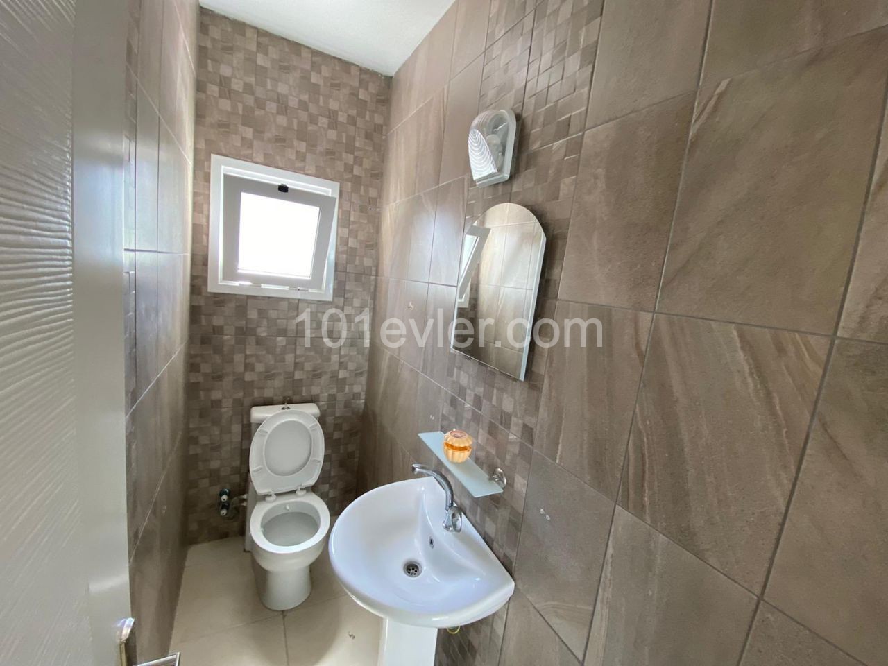 BRAND NEW 3 BEDROOM  APARTMENT FOR SALE IN ALSANCAK