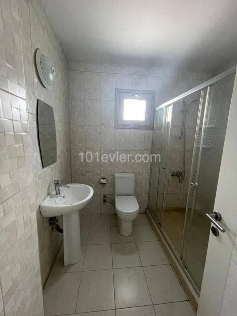 LUXURY 2 + 1  FLAT TO RENT IN GIRNE MERKEZ