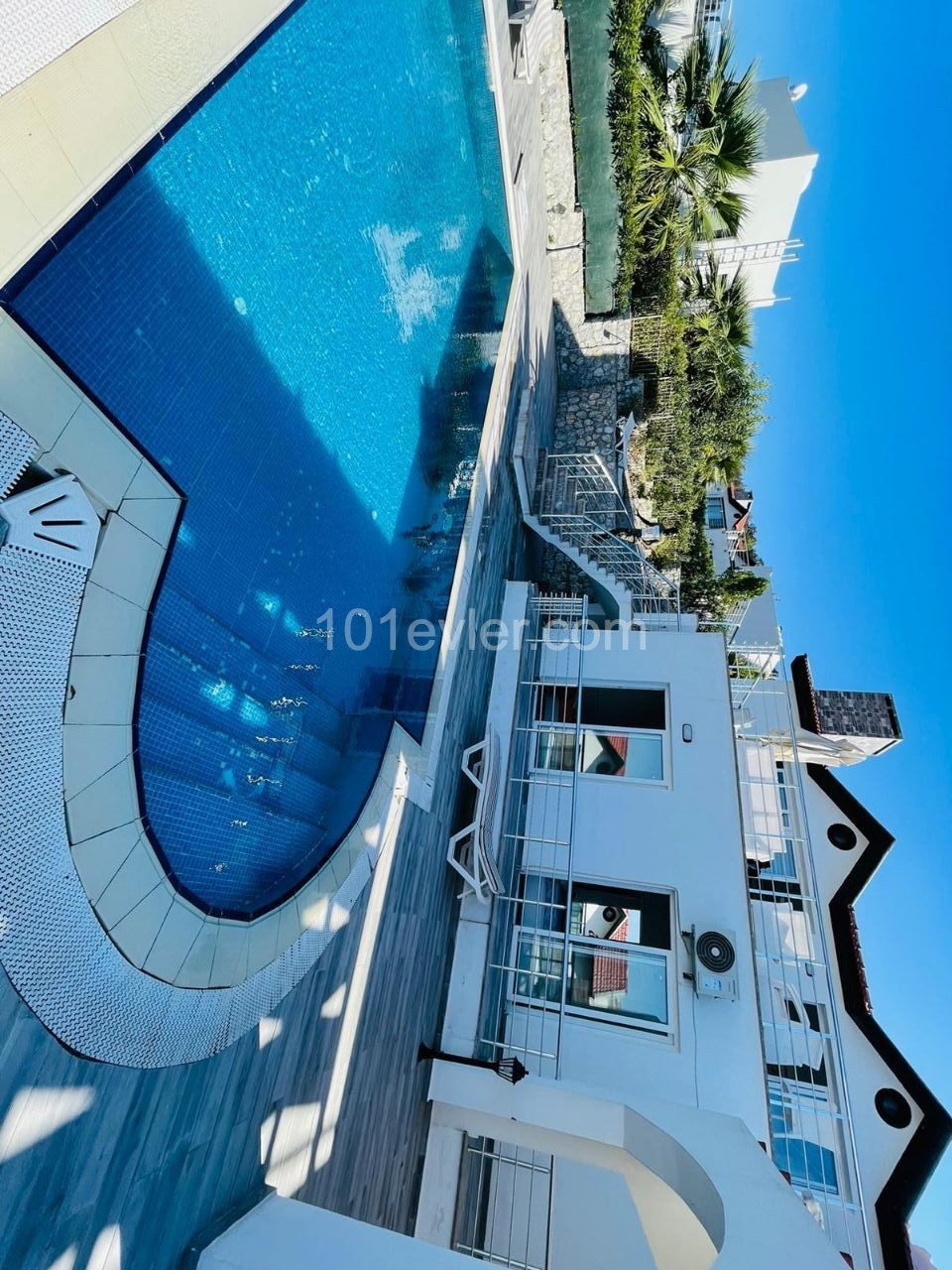 3 BEDROOM LUXURY VILLA IN ESENTEPE