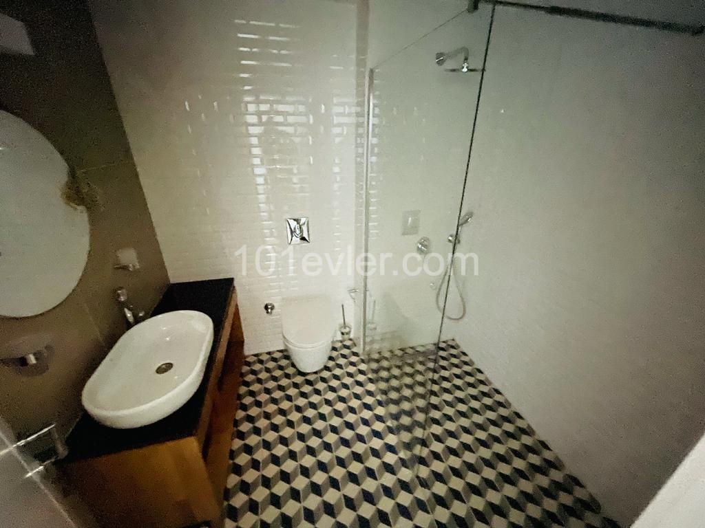 LUXURY 1 + 1  FLAT TO RENT IN GIRNE MERKEZ