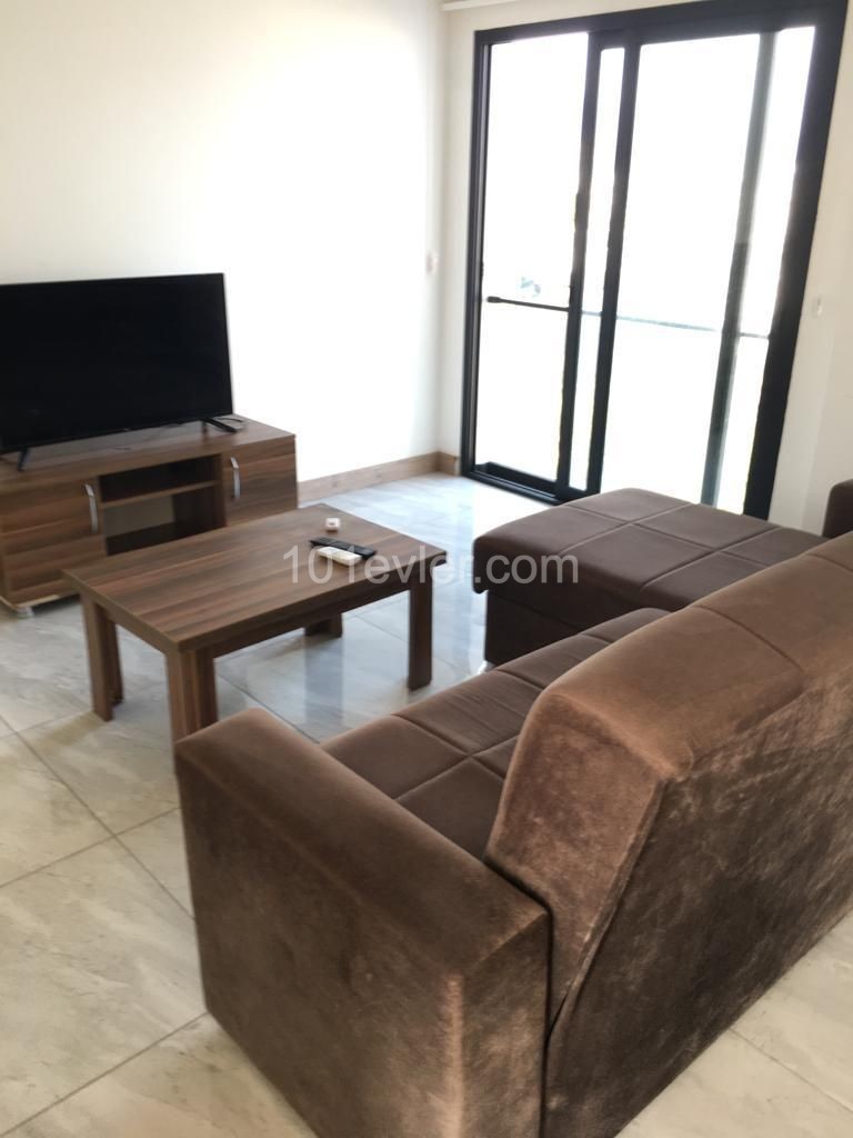 Girne Center'da Kiralık 3 +2 Penthouse ** 