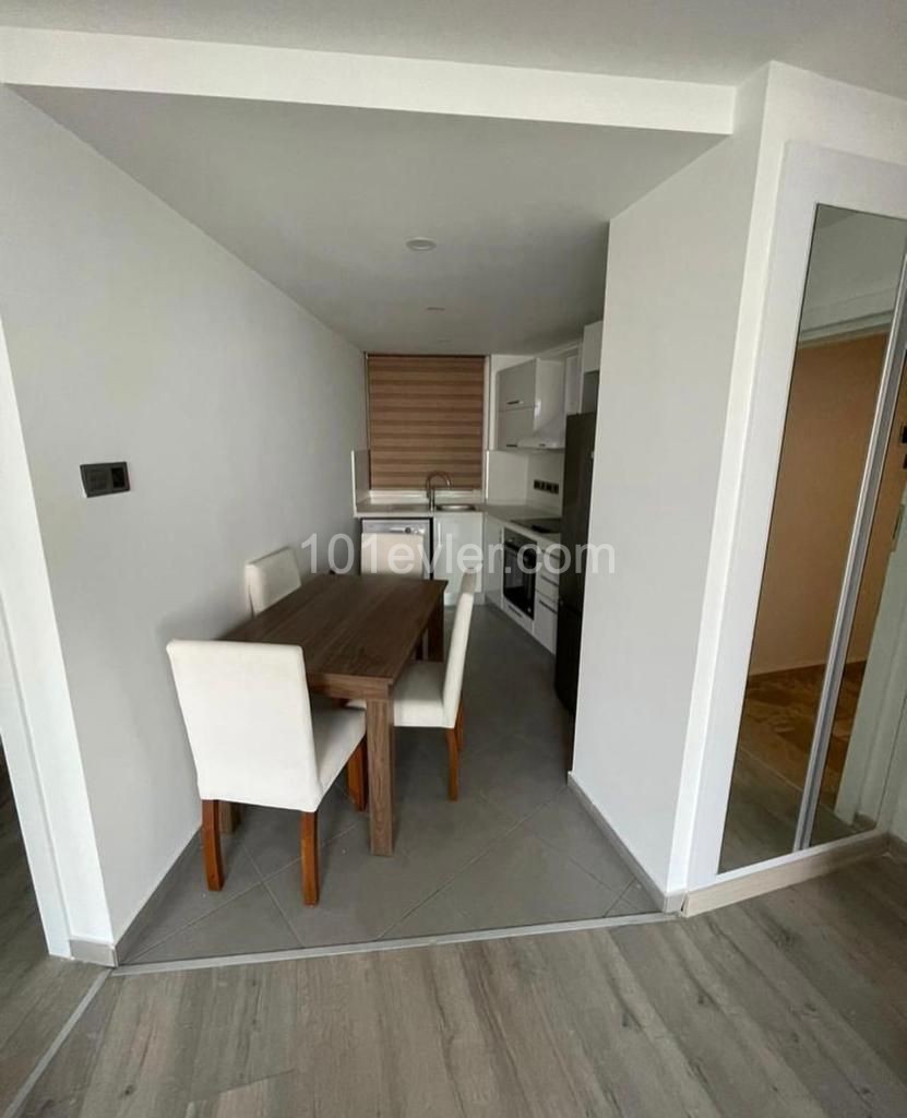 Girne Merkez'de Kiralık Lüks 2 + 1 Daire ** 