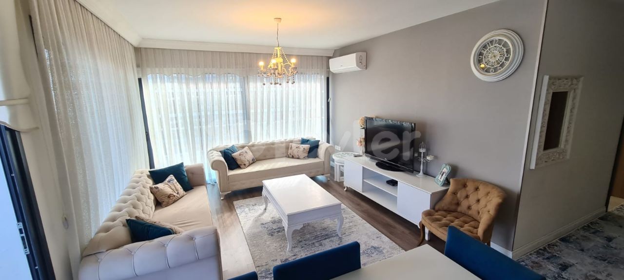 BEAUTIFUL 2 + 1  FLAT TO SALE IN GIRNE MERKEZ