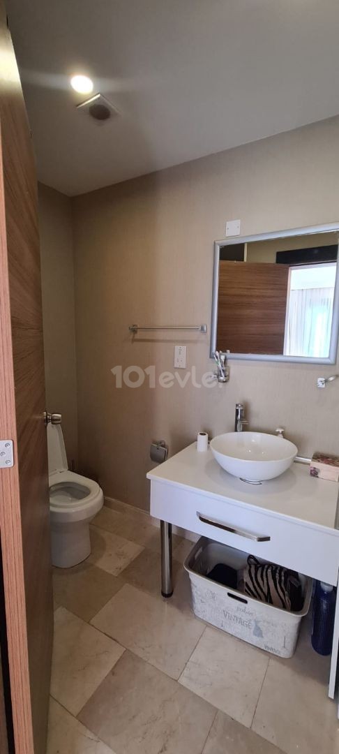 BEAUTIFUL 2 + 1  FLAT TO SALE IN GIRNE MERKEZ