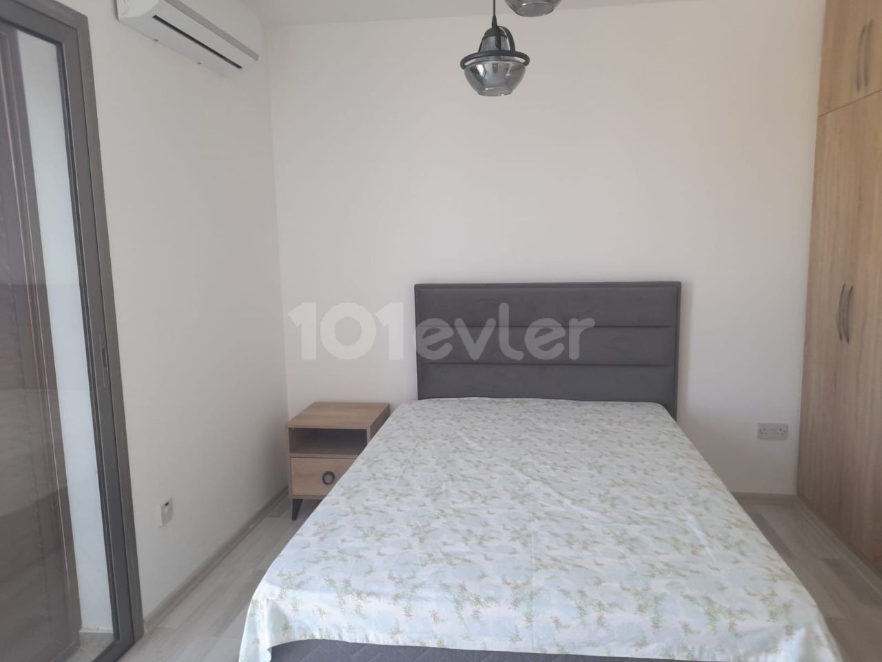 LUXURIOUS 2+1 APARTMENT IN KARAOĞLANOĞLU