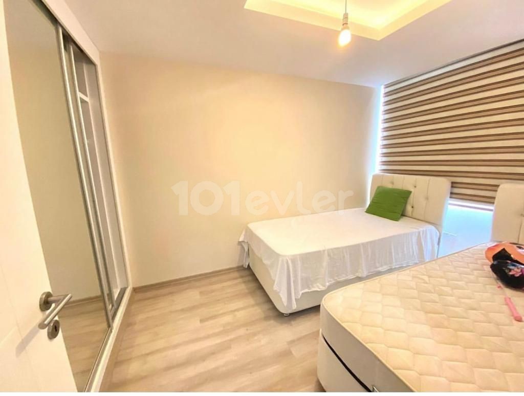 NICE ENSUITE 2+1 APARTMENT FOR RENT IN GIRNE CENTER