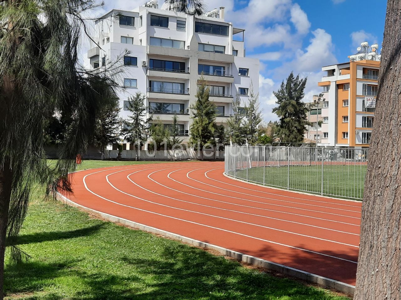 Lefkoşa Merkezde Önü Kapanmaz Barbekü Şömineli  180 M2 KOÇAN HAZIR   PENTHOUSE  