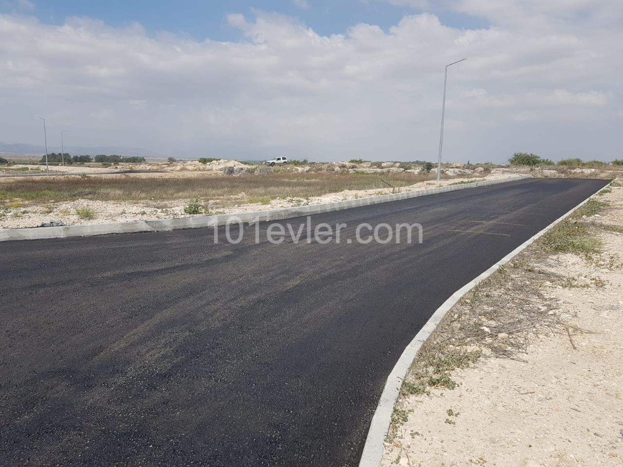 THE LAST 1 Dec Plot of Land in Turkish Production is 15 minutes away from Nicosia.Whether You Make A Villa Or An Apartment Suitable For The Structure. ** 