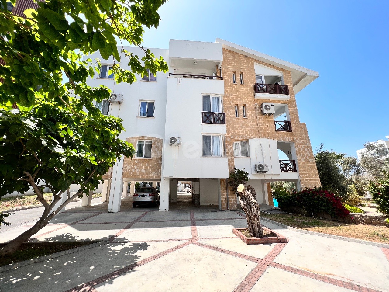 An Apartment with a Pool In a Secure Turkish-Made Site in the Center of Kyrenia ** 