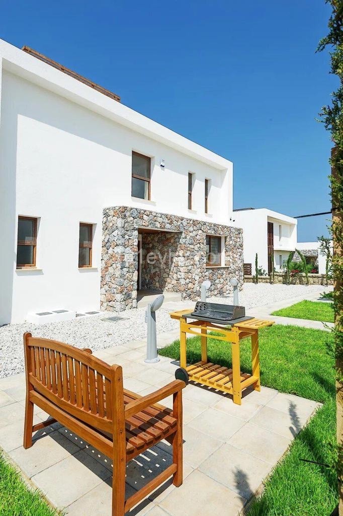 5+1 detached doublex villa in near the esentepe 