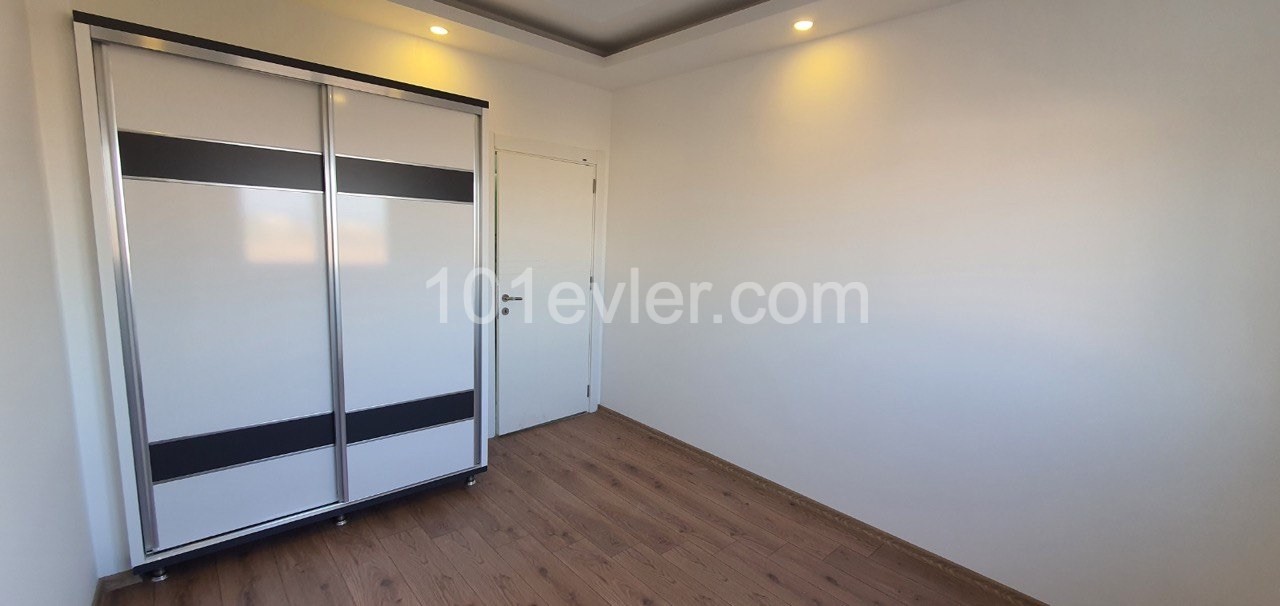 2 + 1 Luxus neue Wohnung zum Verkauf in Pier Long Beach ** 