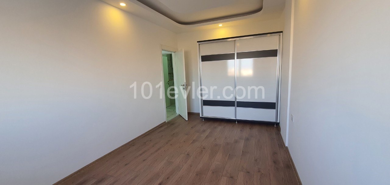 2 + 1 Luxus neue Wohnung zum Verkauf in Pier Long Beach ** 