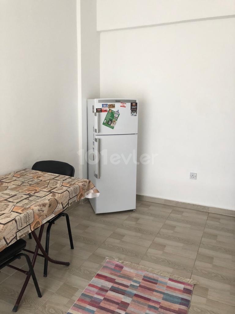 Magusa DAU-gegenüber, 10 Monate schöne 2 + 1 Wohnung ** 