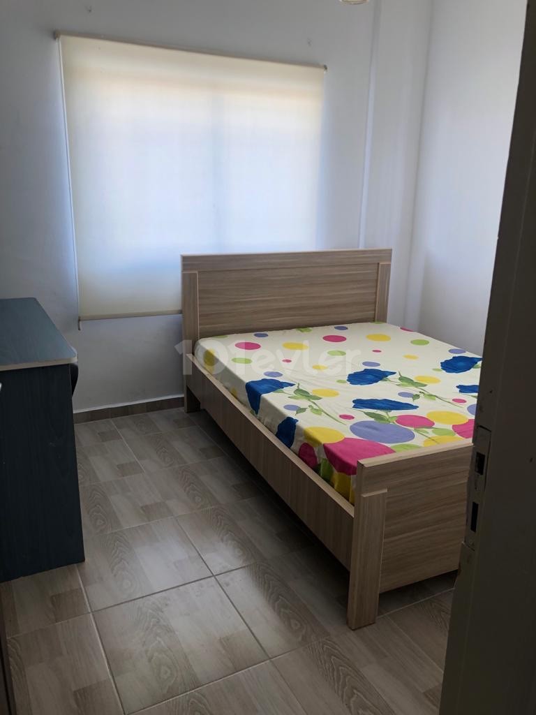 Magusa DAU-gegenüber, 10 Monate schöne 2 + 1 Wohnung ** 