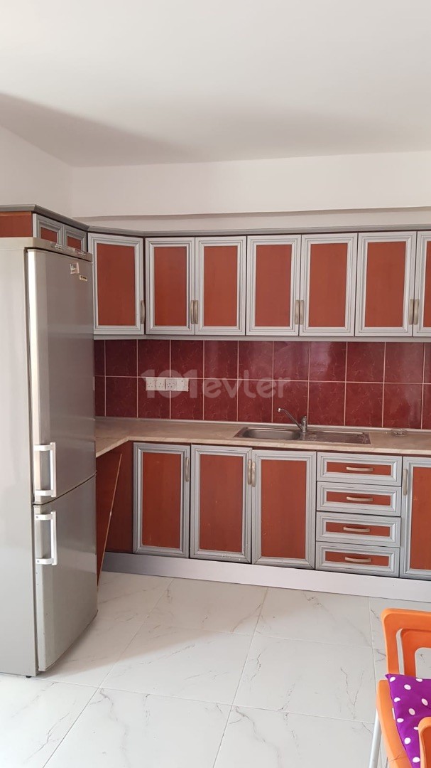 Magusa Merkez kiralık 1+1 eşyalı daire