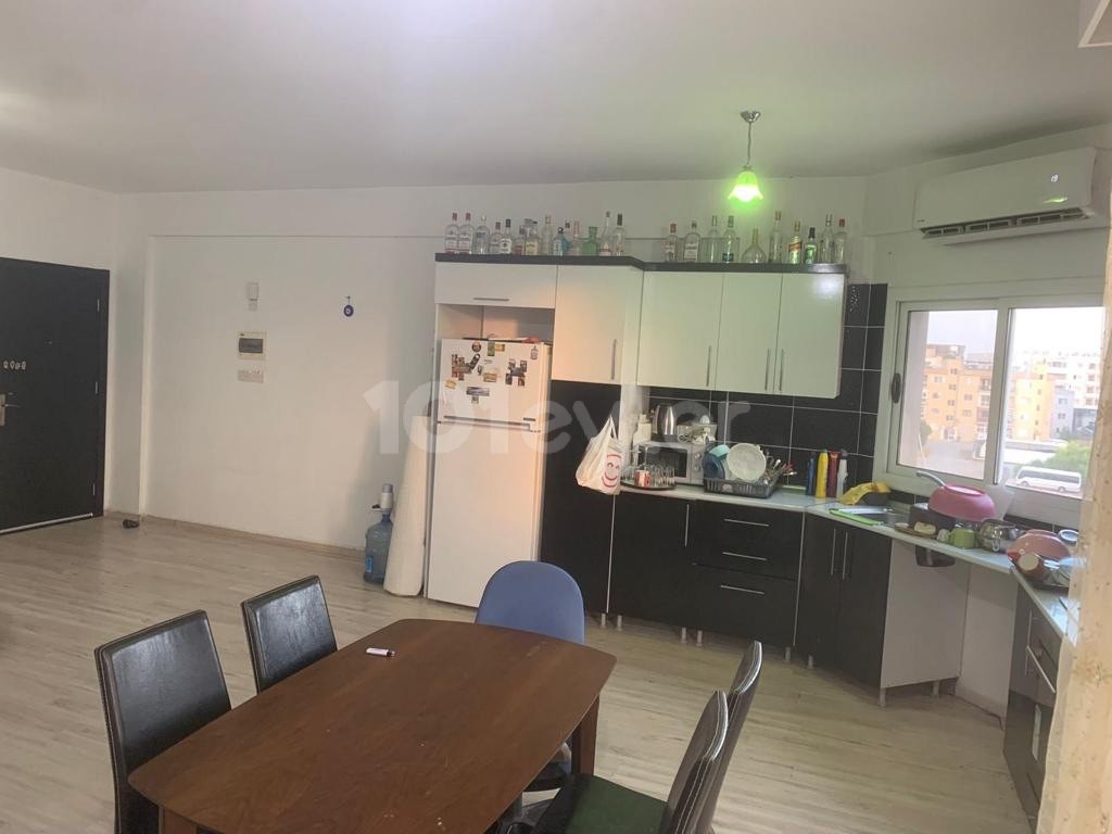 Mağusa merkez eşyalı 2+1 kiralık daire