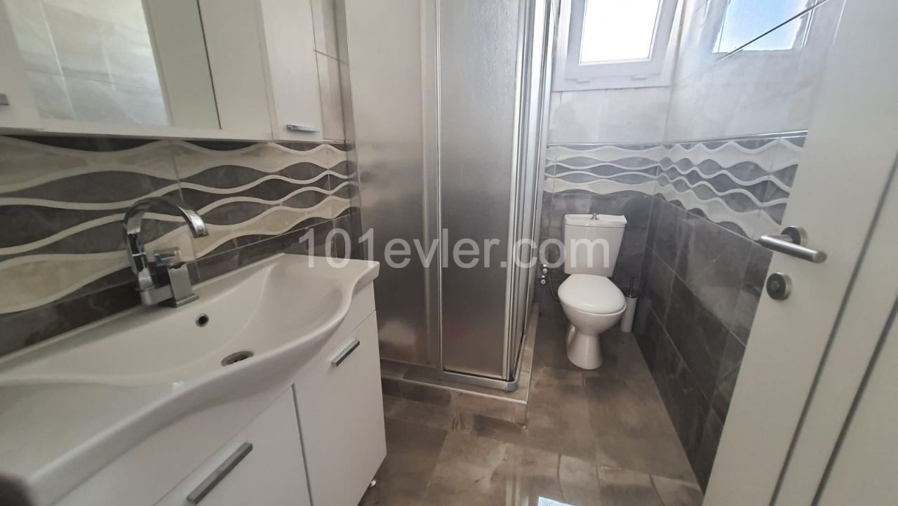 2 bedroom apartment for rent in Kyrenia Center