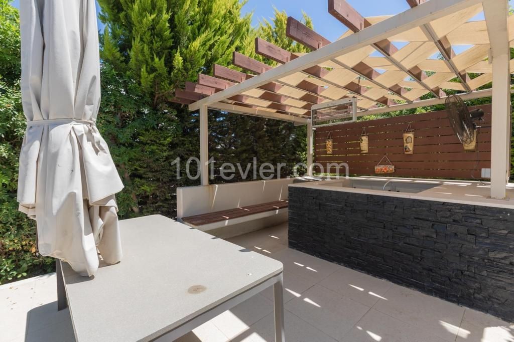 4 bedroom villa for sale in Kyrenia, Karaoglanoglu