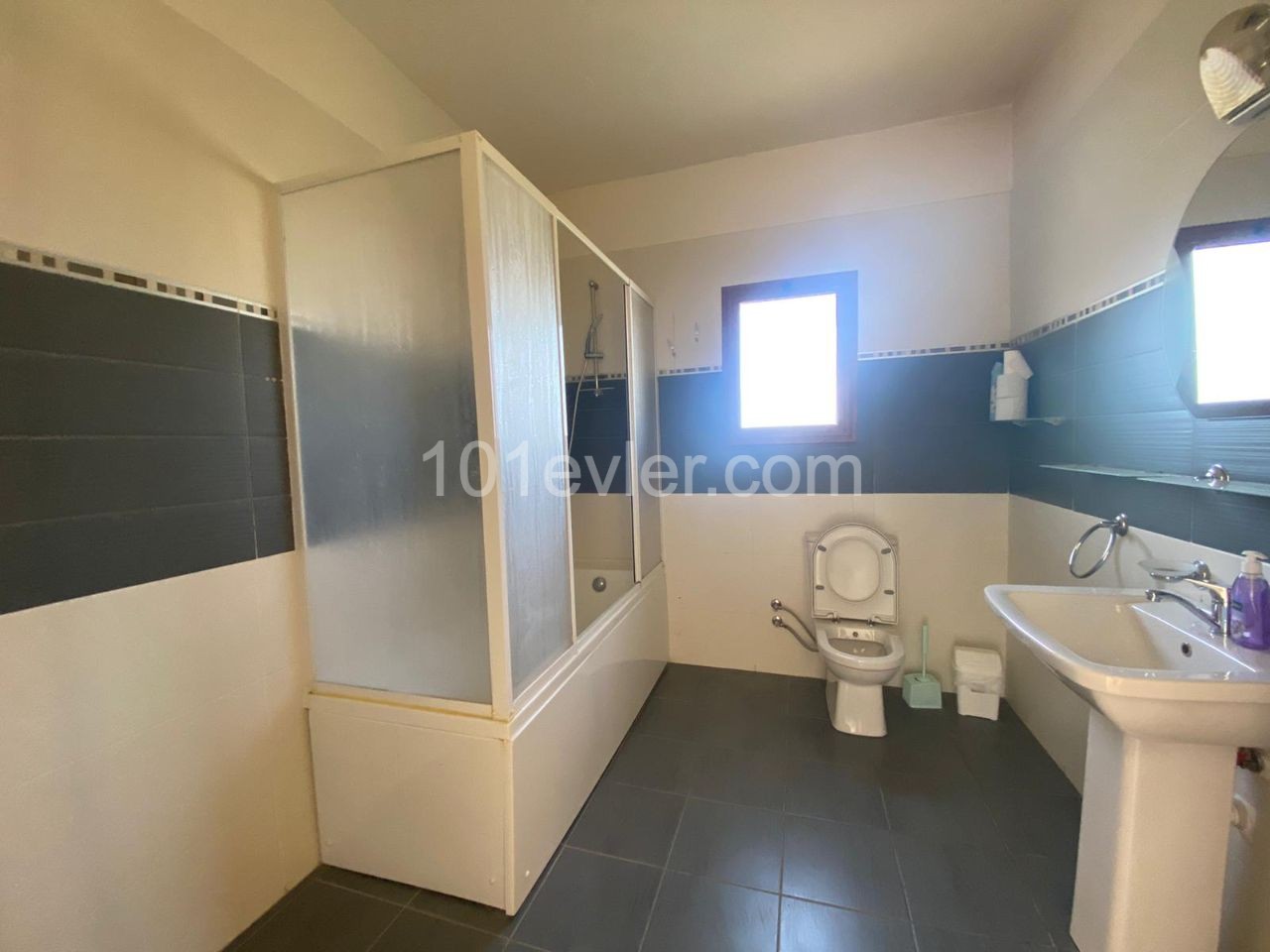 Villa To Rent in Çatalköy, Kyrenia