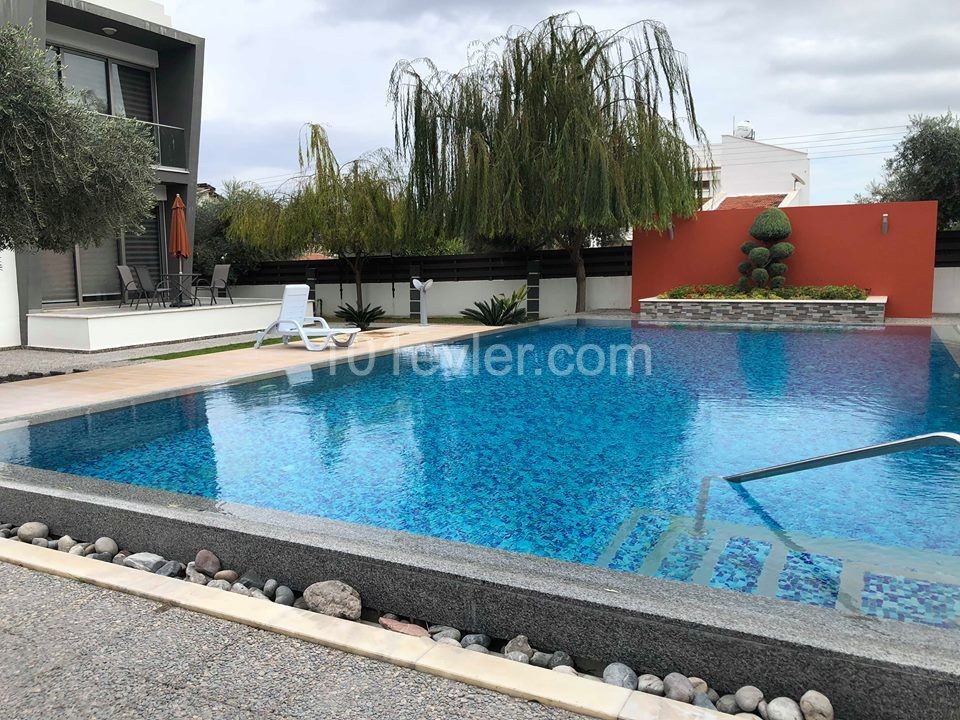 2+1 Flat with Shared Pool for Rent near Cratosa, Kyrenia