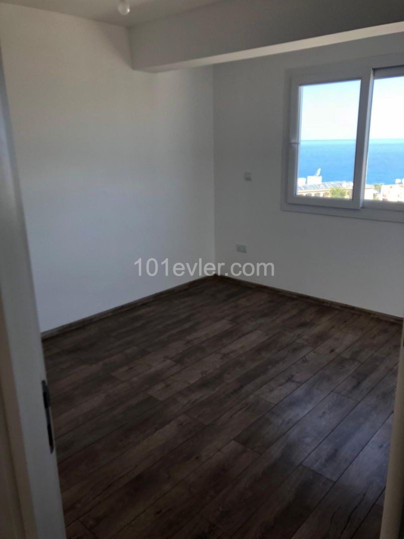 Karakum'da 2+1 luks eşyalı penthouse 1000 STG / 0548 823 96 10