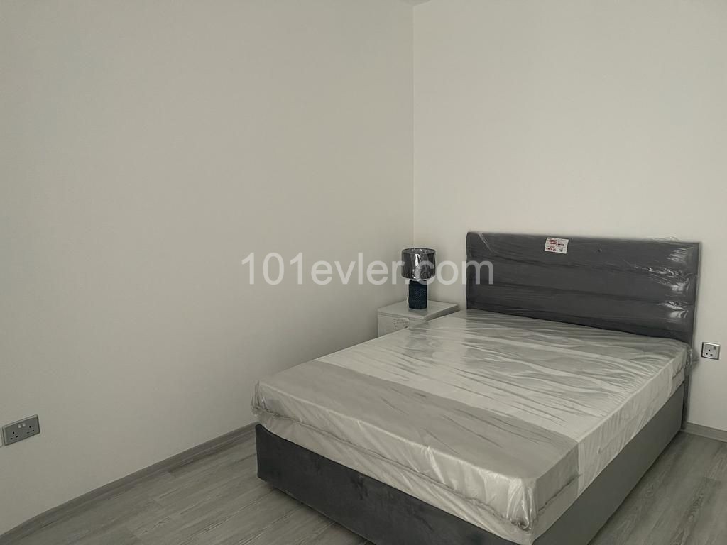 2+1 Wohnung Zu Vermieten In Kyrenia Zentrum / Cc TO Llogara ** 