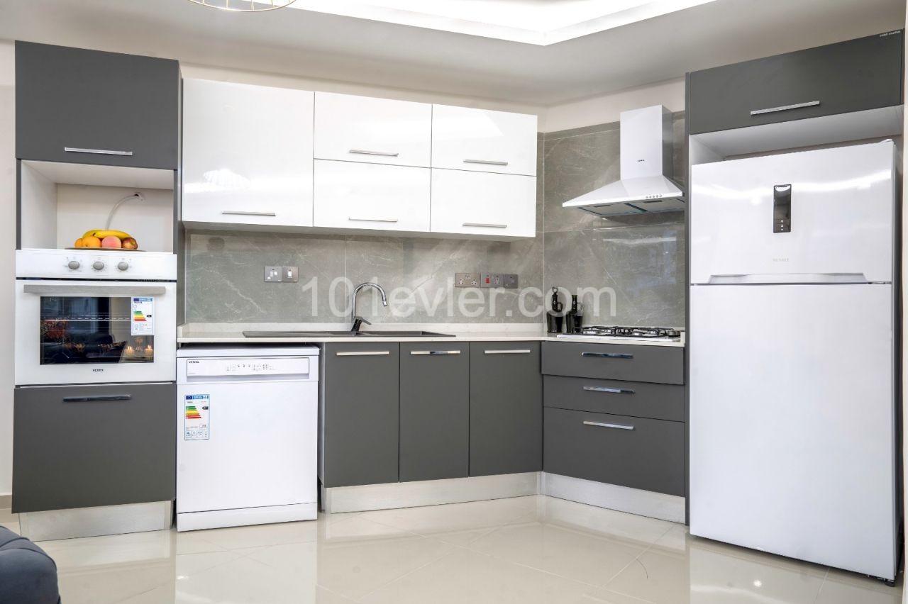 2+1 Flats for Rent in Kyrenia Center / Luxury ** 