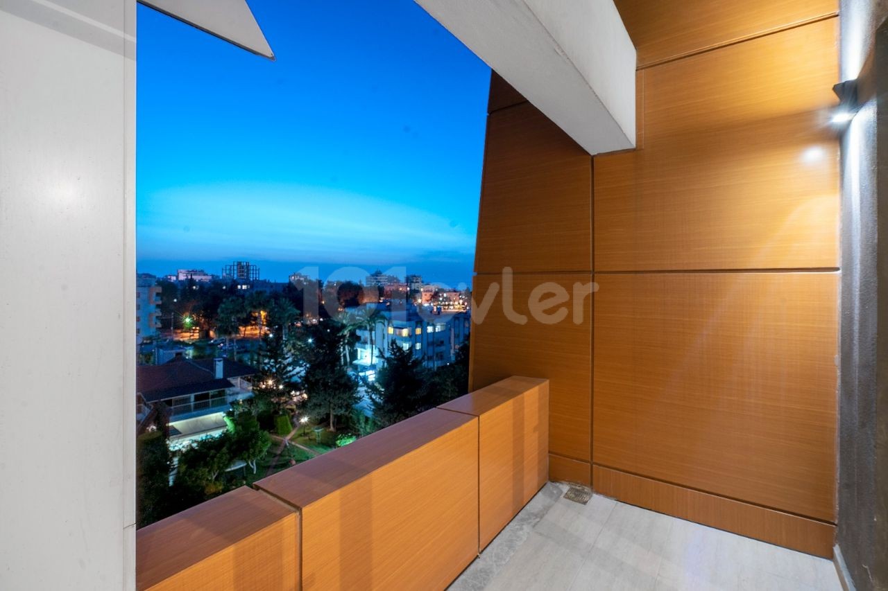 2 bedroom penthouse aoartment for rent in Kyrenia Center