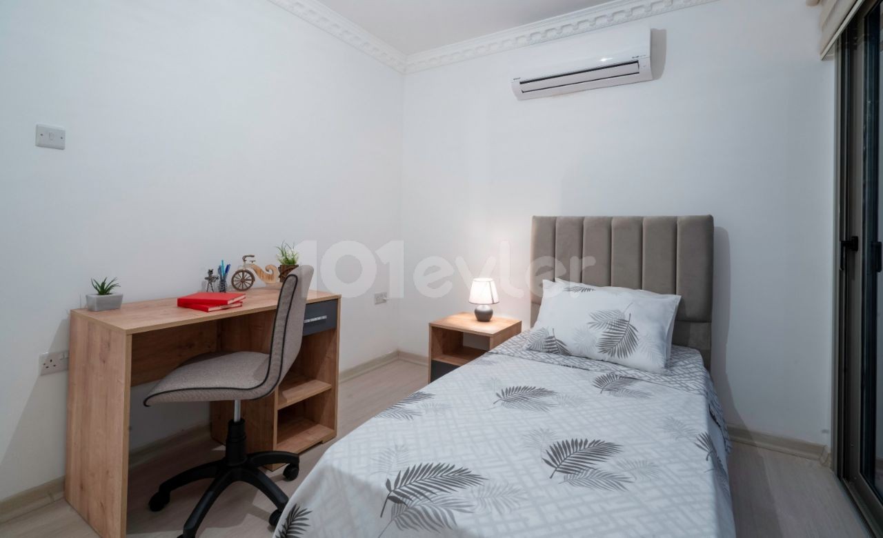 Girne Merkez Kiralık 2+1 Penthouse Daire / Full Eşyalı