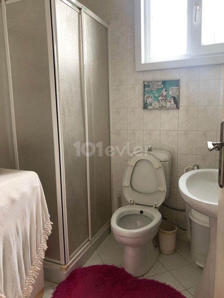 3 + 1 furnished commercial villa in Karaoglanoglu district 