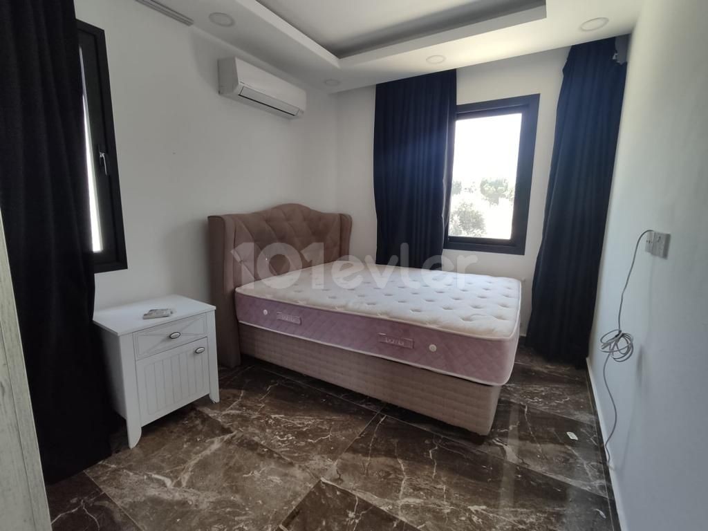 Girne Edremit Kiralık 3+1 Villa