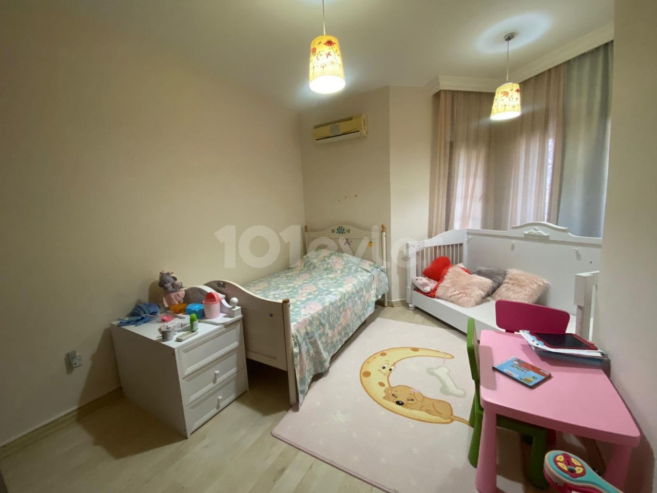 Bellapais Konaklarında 4+1 villa 2400 STG / 0548 823 96 10