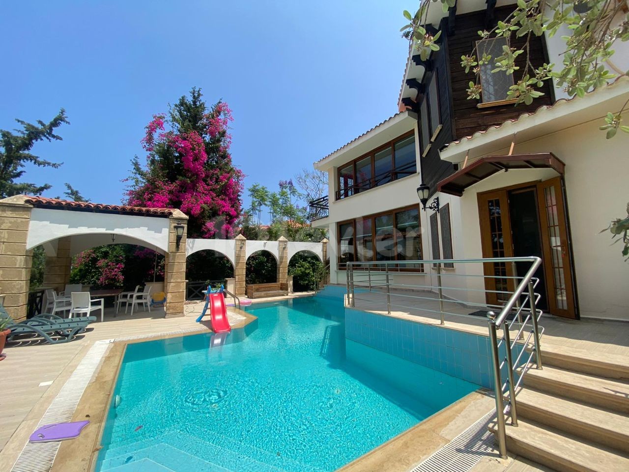 Villa Mieten in Bellapais, Kyrenia