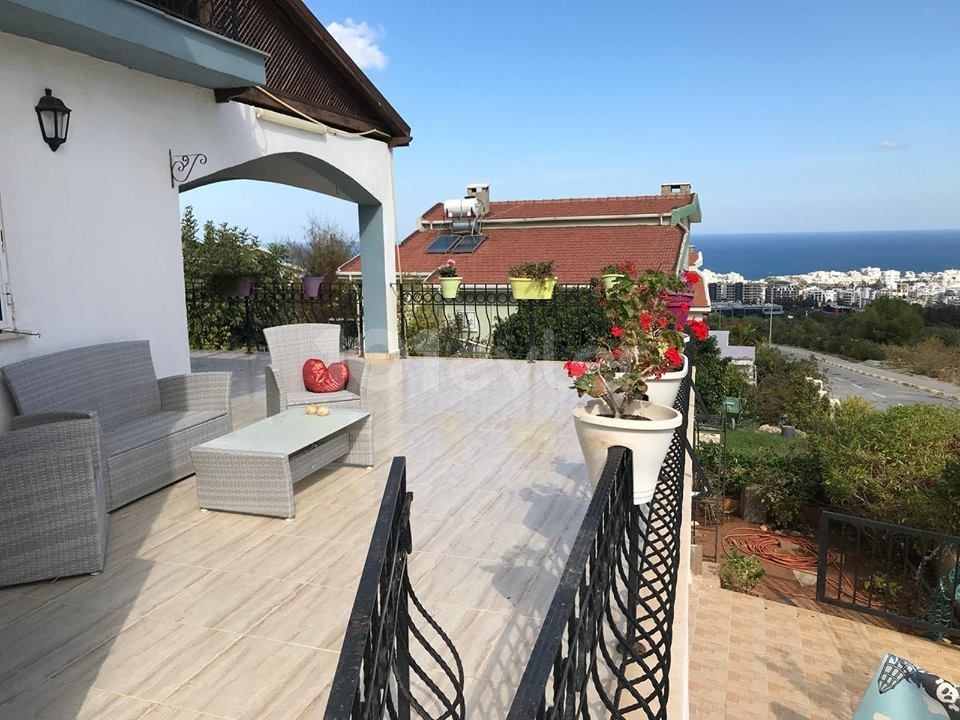 Villa To Rent in Zeytinlik, Kyrenia