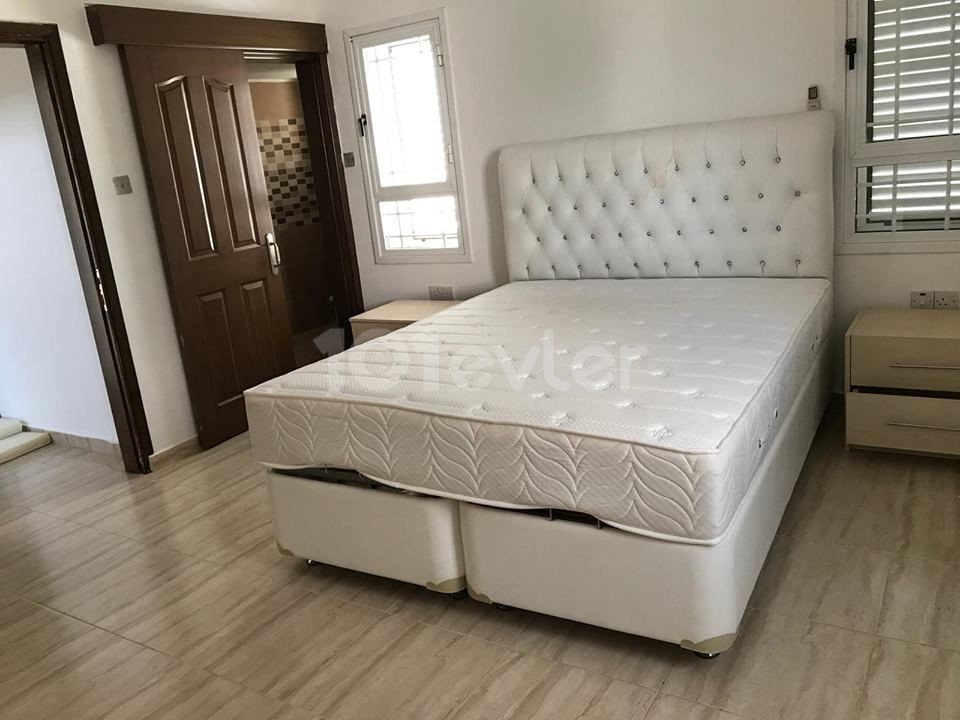 Zeytinlik'de 3+1 eşyalı villa 850 STG / 0548 823 96 10