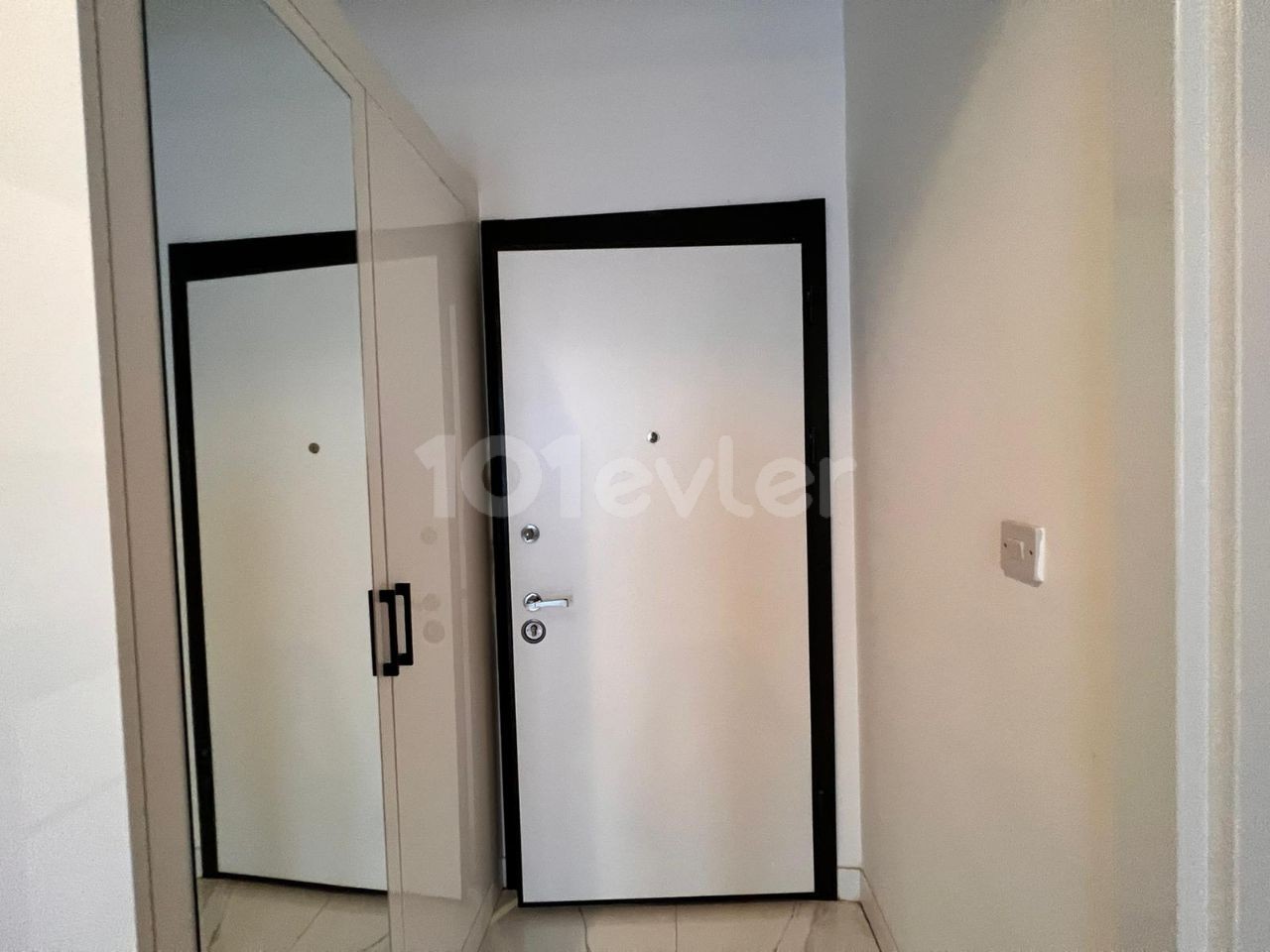 Kyrenia Alsancak 1+1 Wohnung zu vermieten / voll möbliert