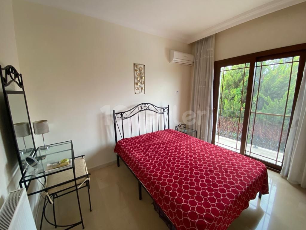 Girne Bellapais 3+1 Villa For Rent / ESK ist zu Fuß erreichbar