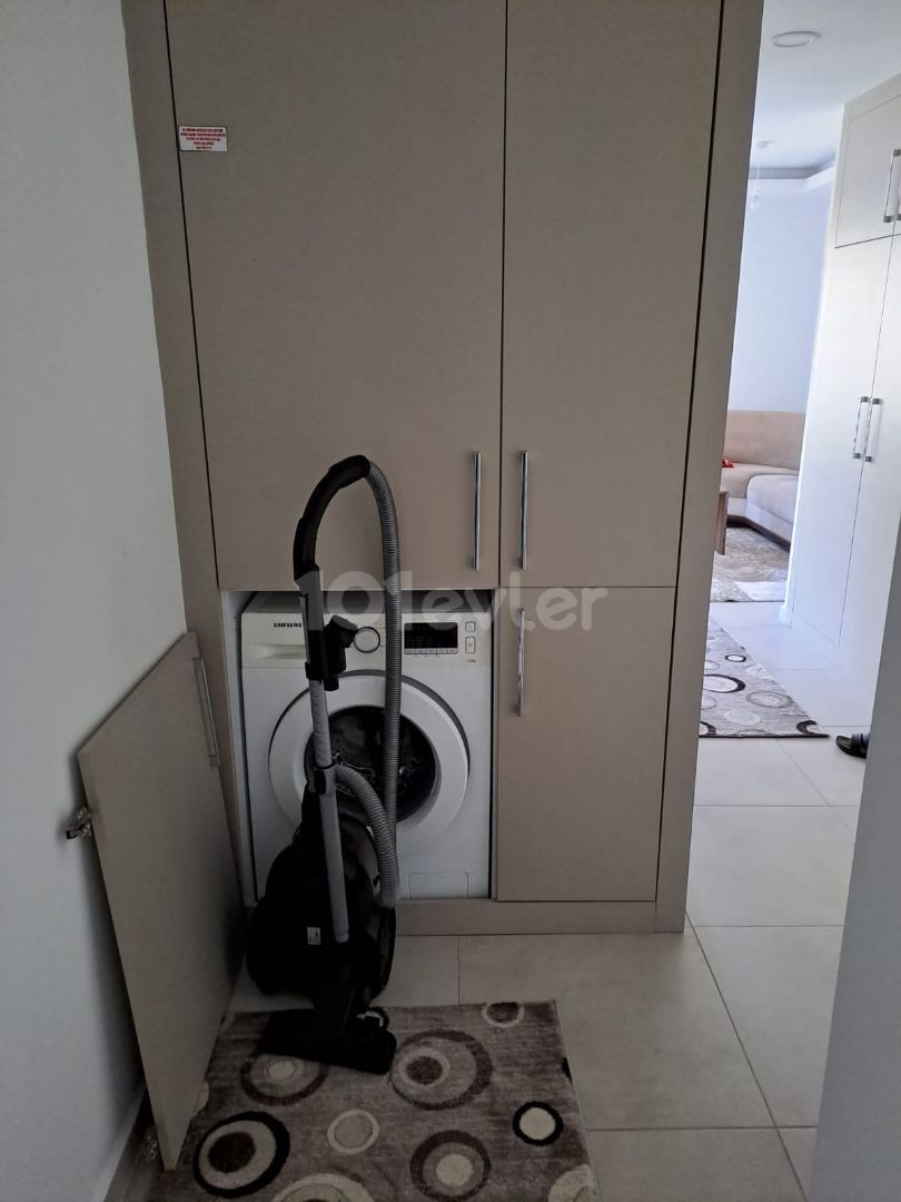 2 bedroom apartment for rent in Kyrenia Center 