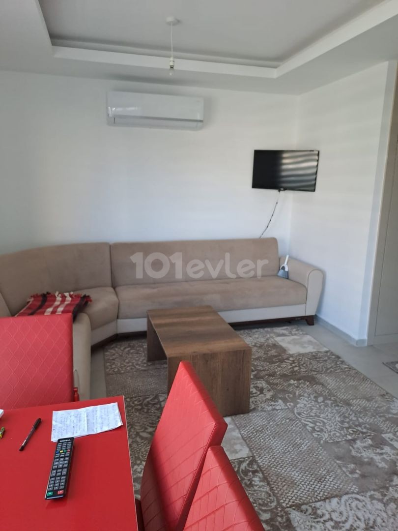 2 bedroom apartment for rent in Kyrenia Center 