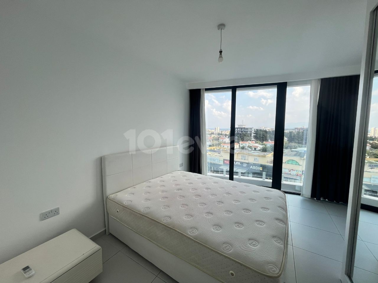 1 bedroom apartment for rent in Kyrenia Center 