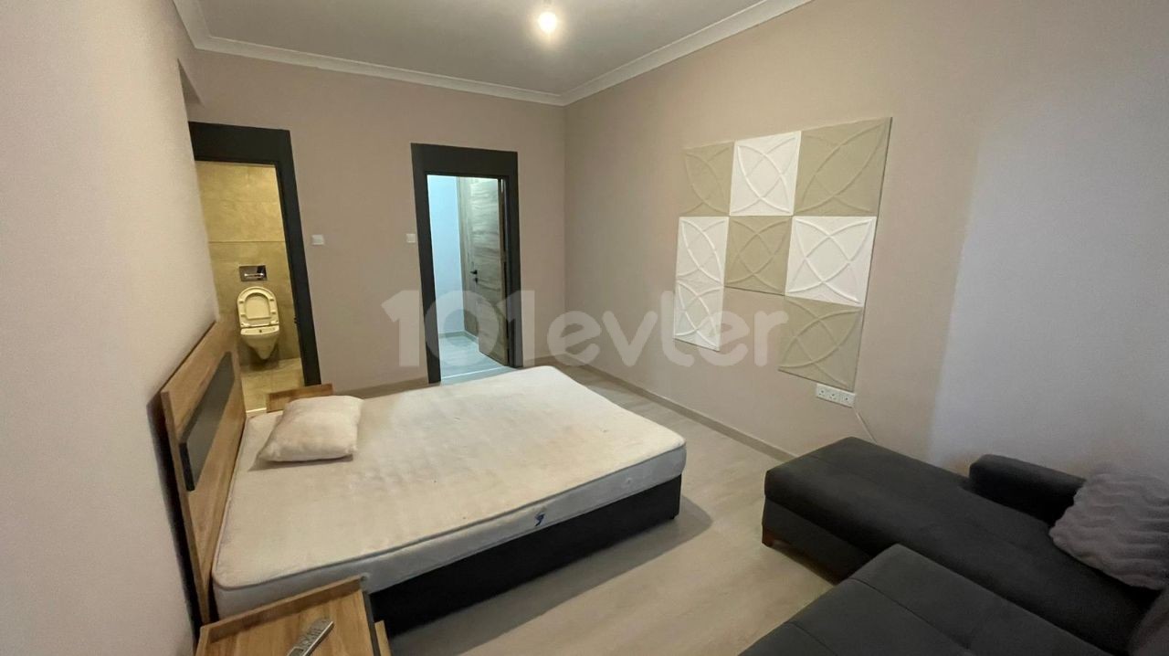 Flat To Rent in Girne Merkez, Kyrenia