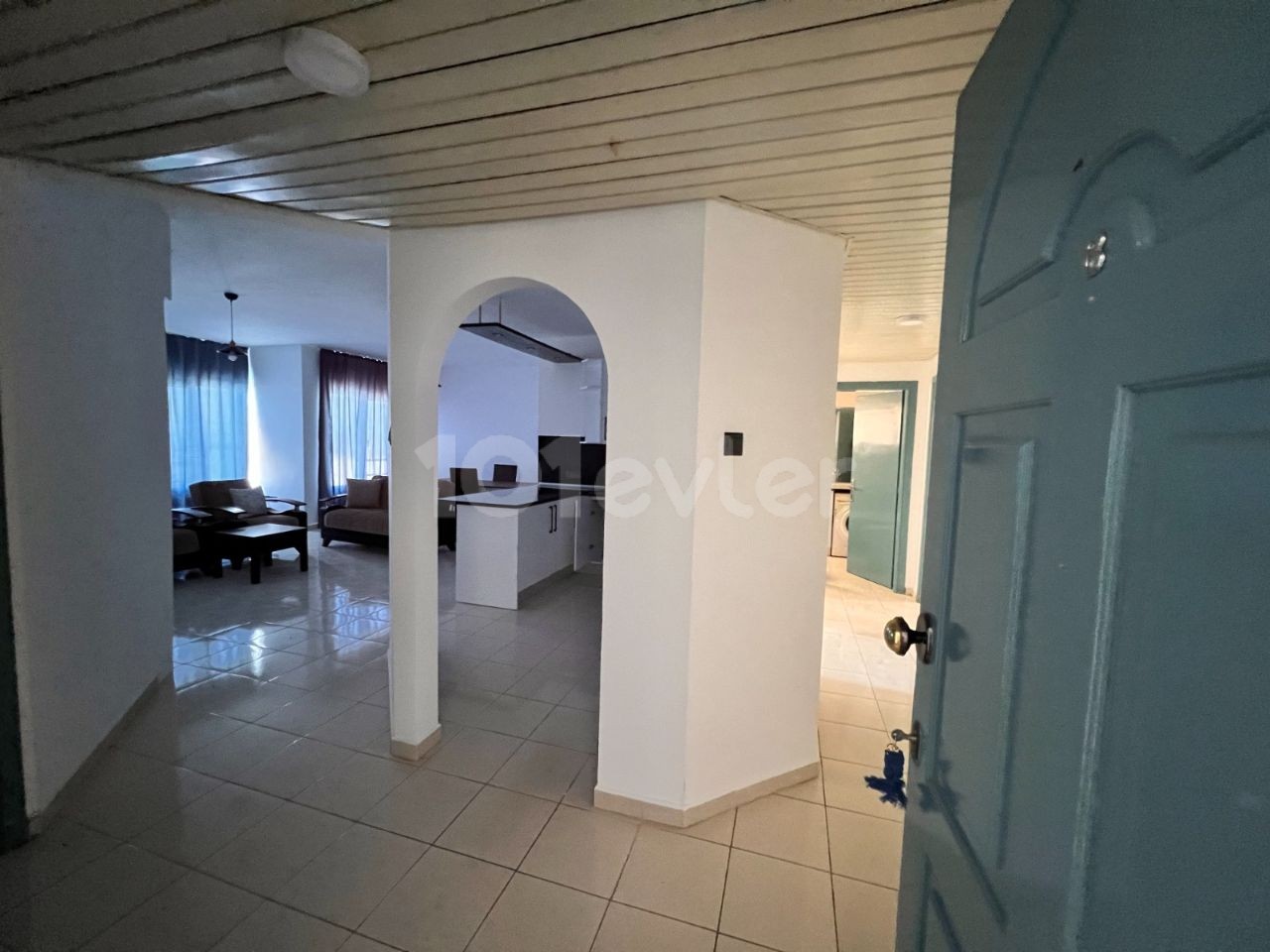 Flat To Rent in Girne Merkez, Kyrenia