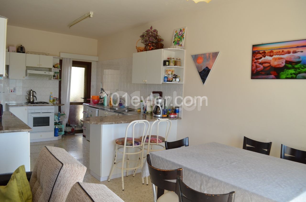 Flat To Rent in Çatalköy, Kyrenia