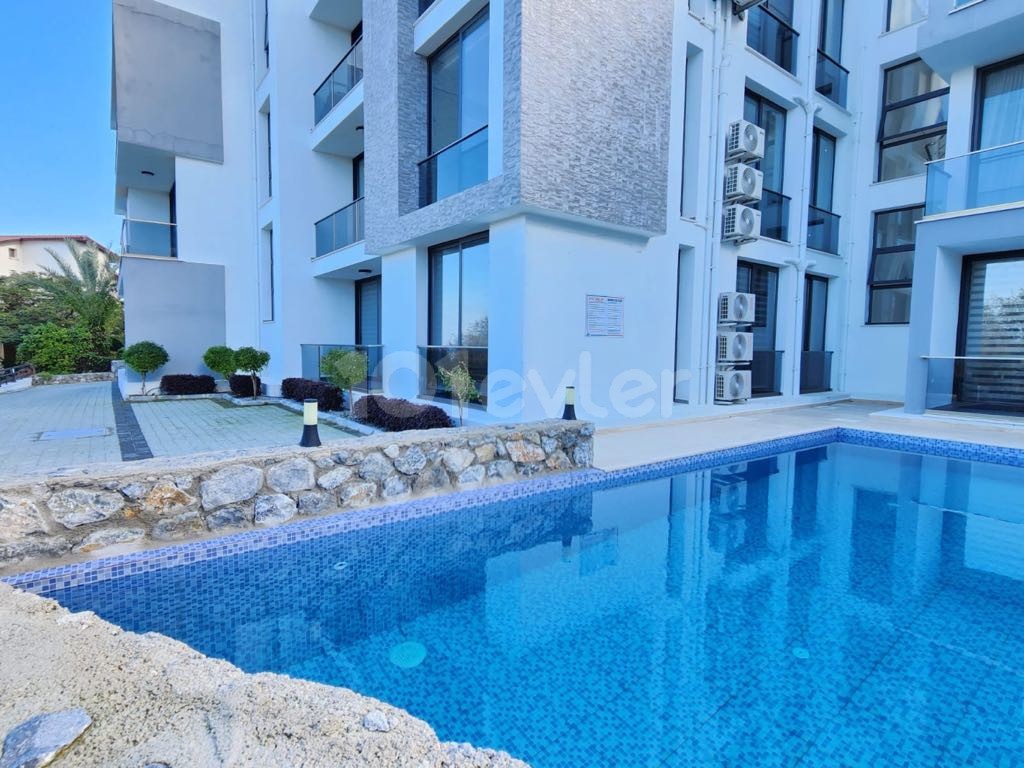 600 stg with 2+1 communal pool with brand new furniture in Lapta