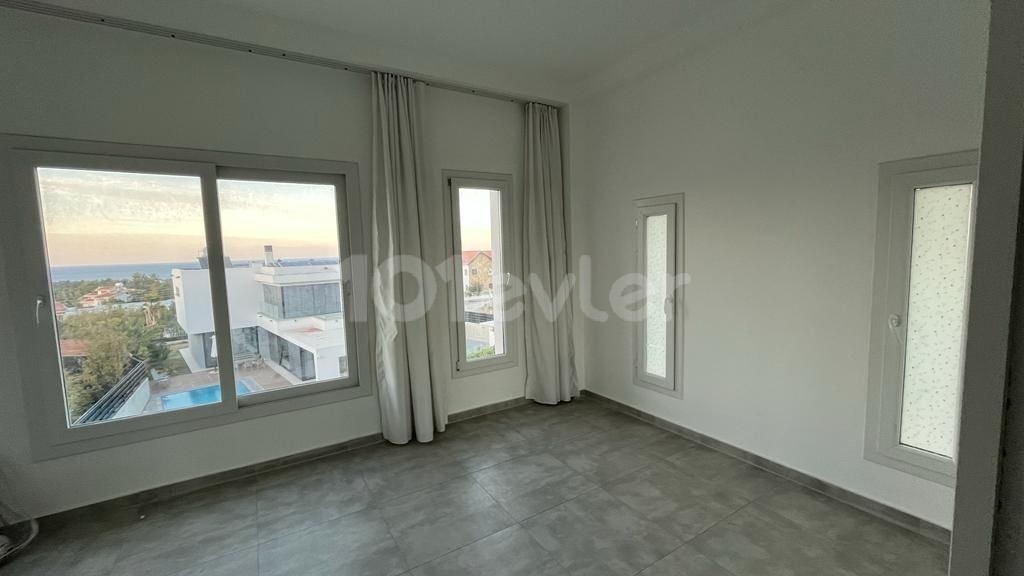 Girne Bellapais  Satılık 5+1 Villa