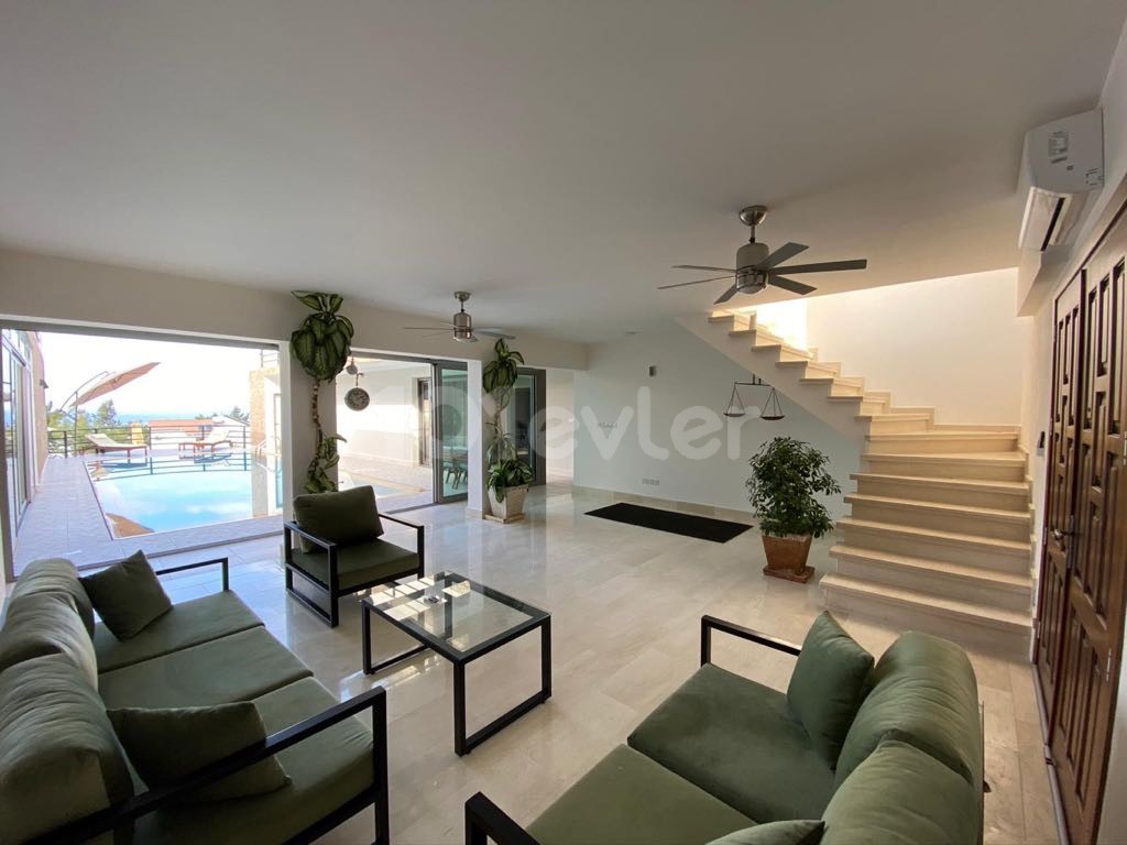 DAILY Rental 4+1 Villa in Alsancak, Kyrenia