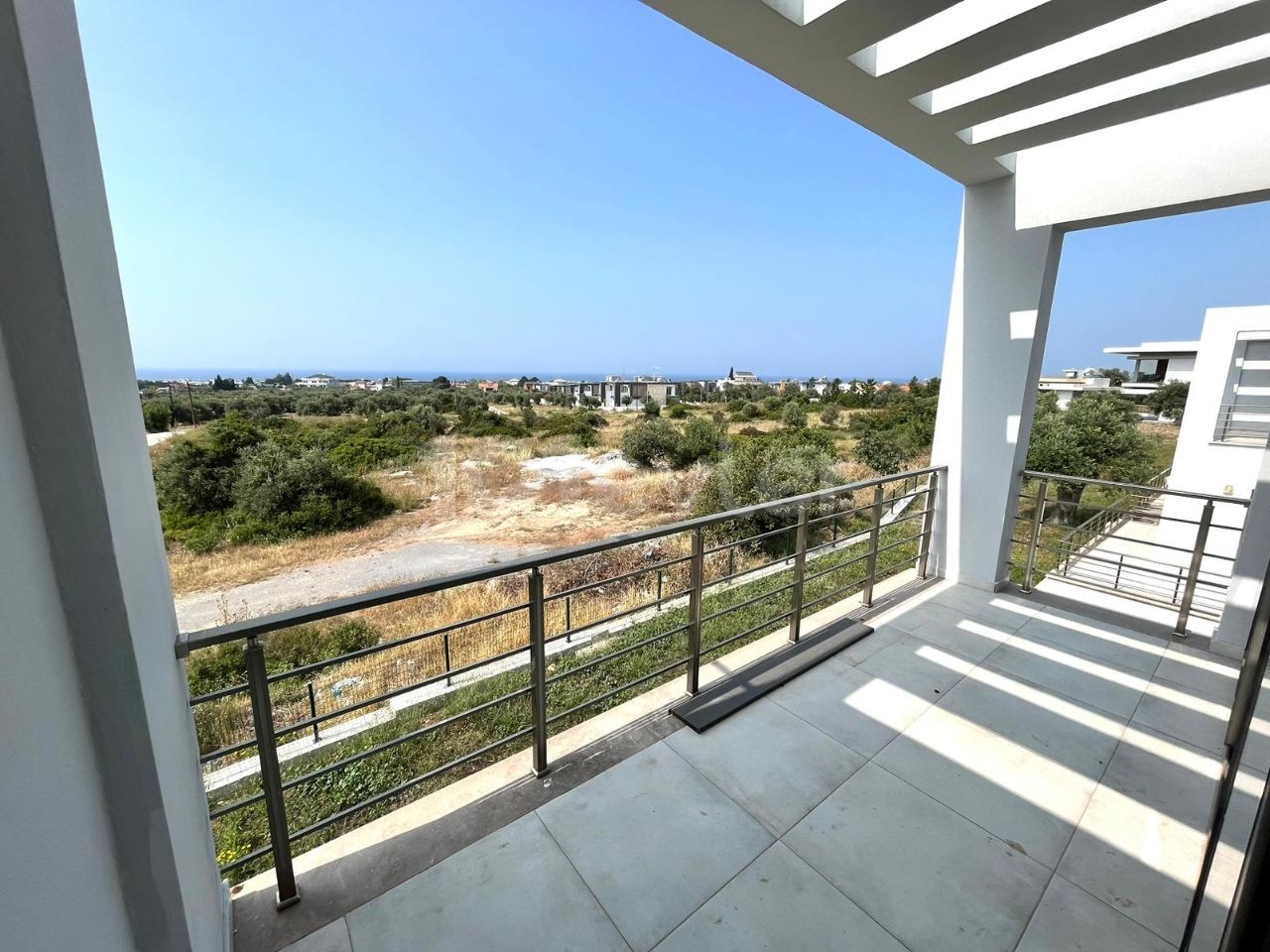 Kyrenia Çatalköy 2+1 Wohnung zu vermieten / Meer- und Bergblick