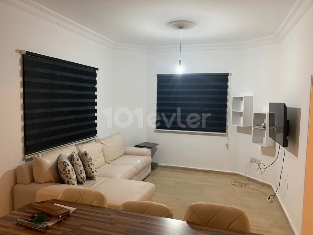 Girne Çatalköy’de  2+1  Kiralık Eşyalı /Ortak havuzlu Villa 