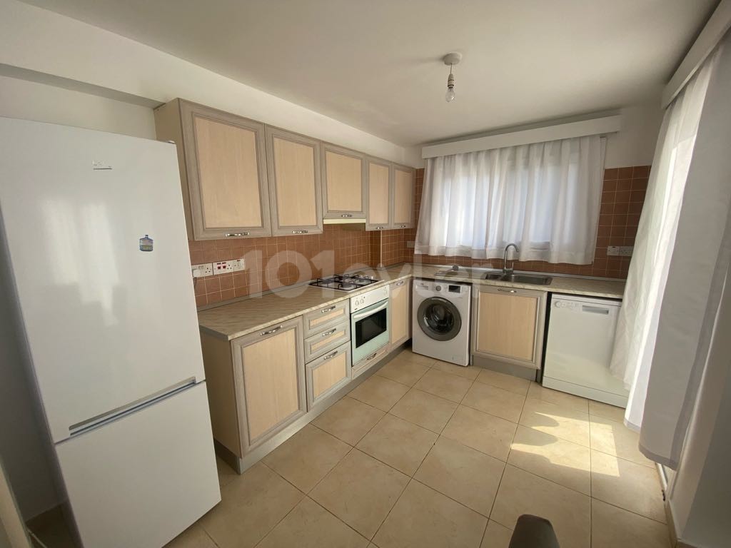 Semi Detached To Rent in Karaoğlanoğlu, Kyrenia