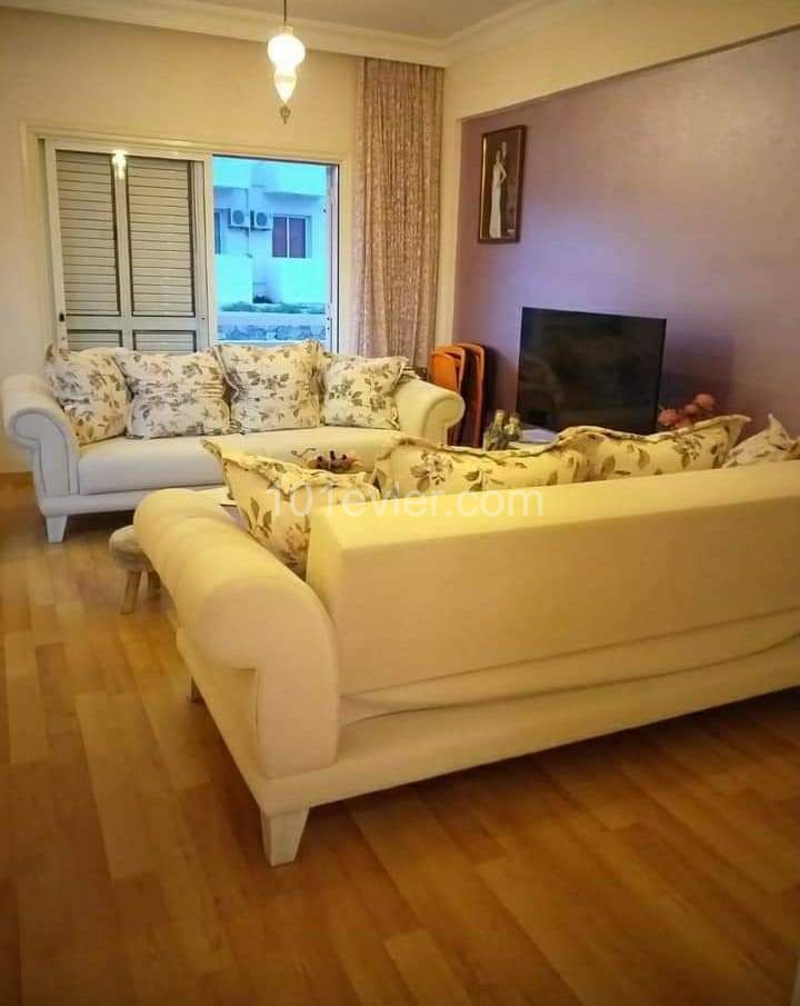 Flat For Sale in Küçük Kaymaklı, Nicosia